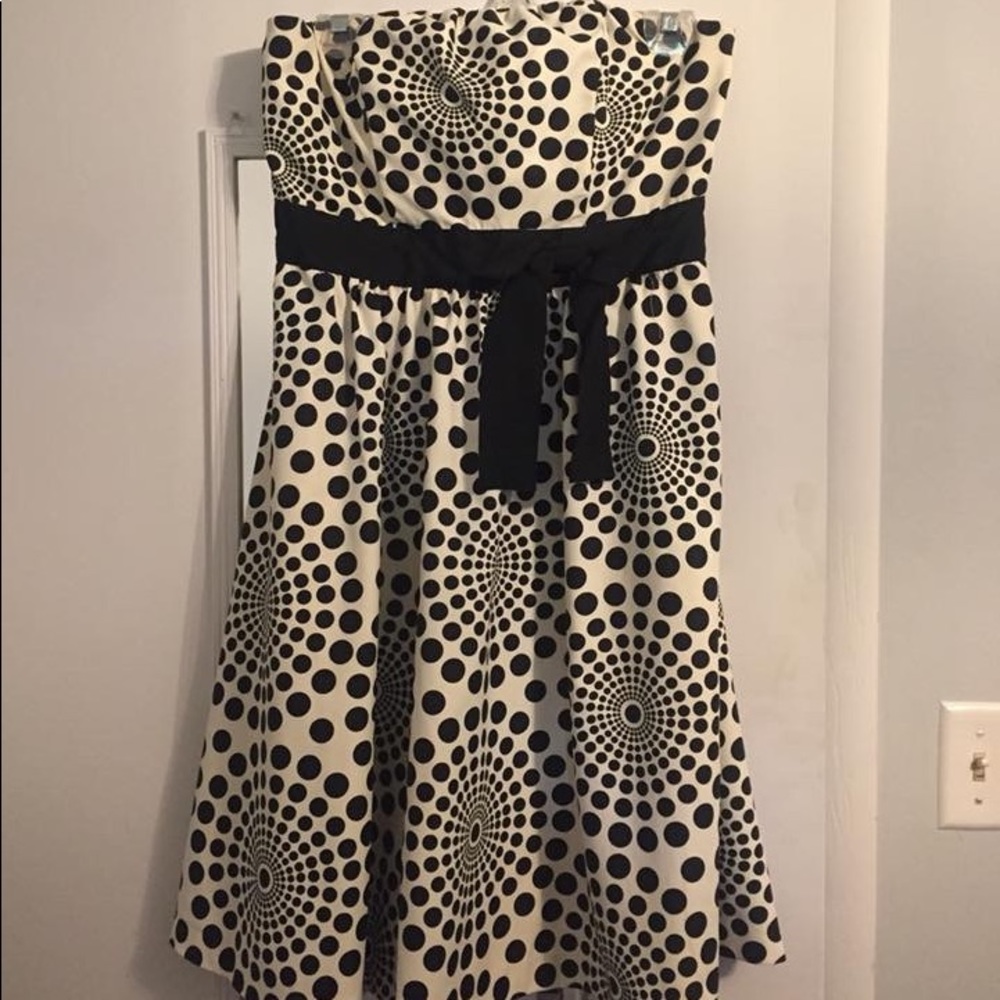 Strapless dress